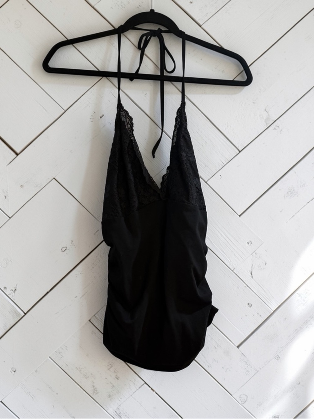 SHEIN Black Lace Halter Top Ruched Stretch Y2K Chic Size L